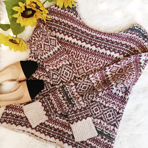 American Eagle Outfitters Sweaters - ✨American Eagle Outfitters Sweater✨